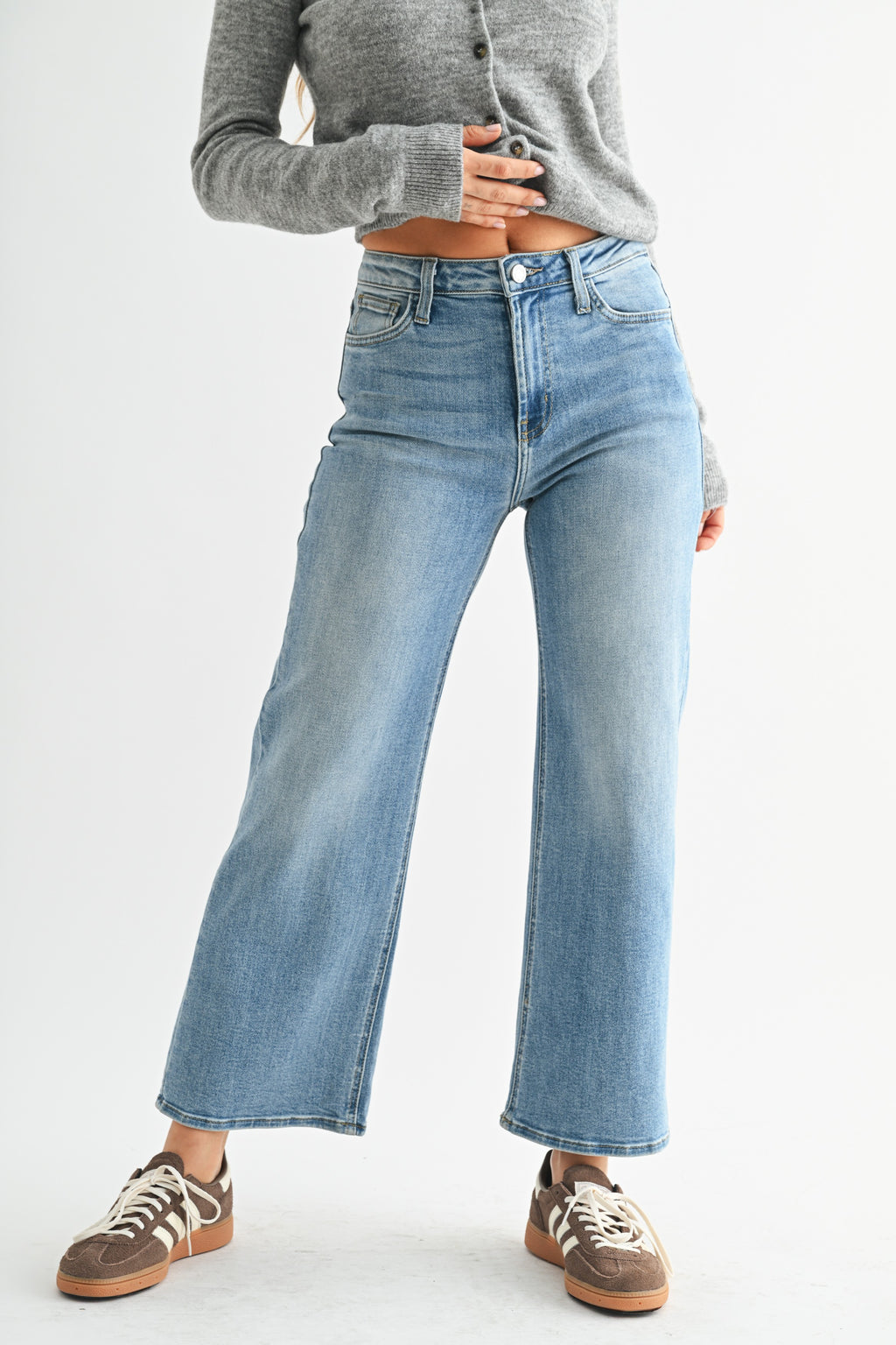 HR Wide Leg Denim