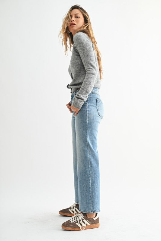 HR Wide Leg Denim