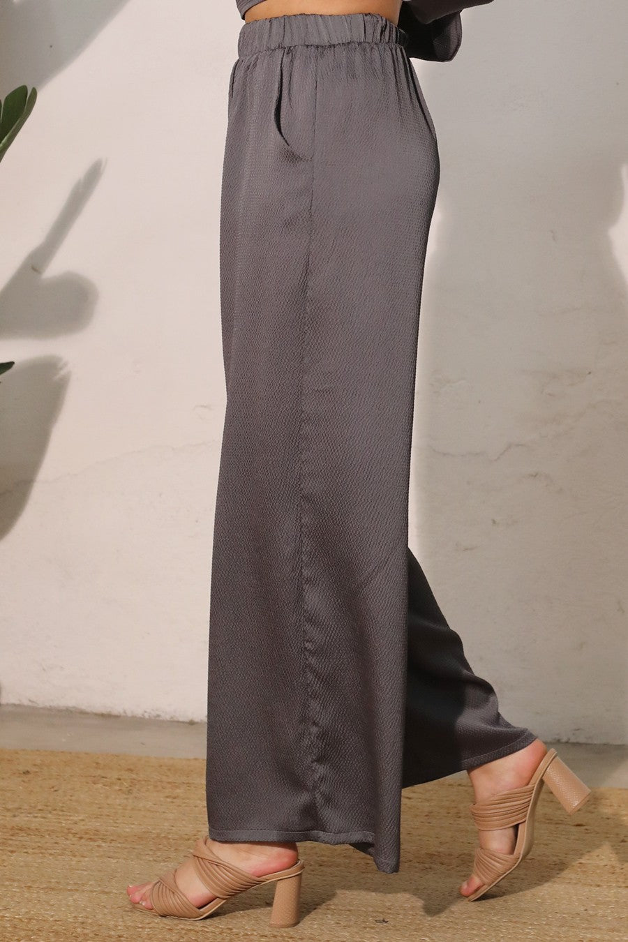 Hammered Satin Pocket Pant