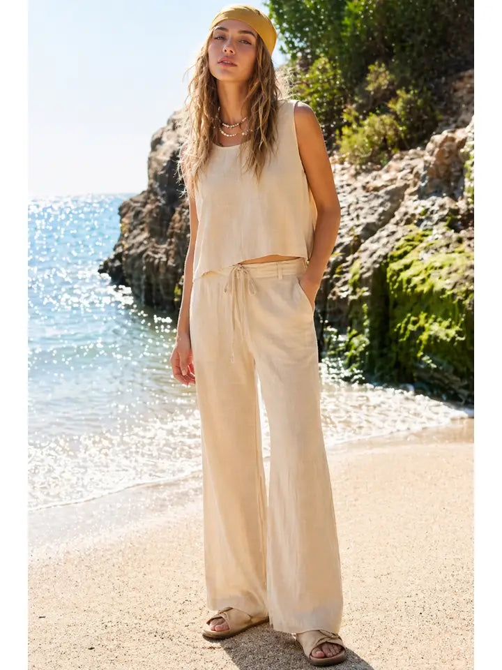 Sleevless Linen Top