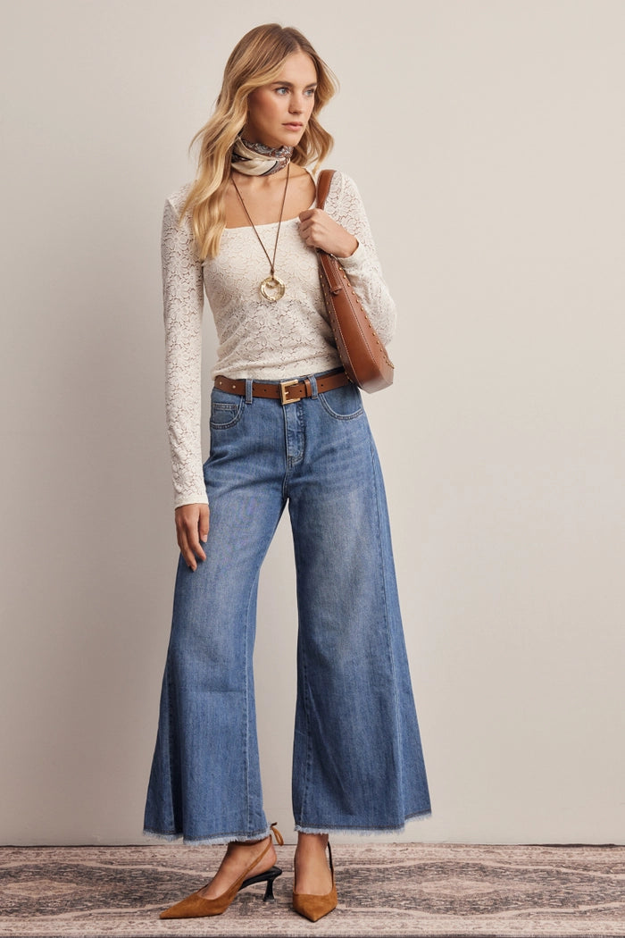 Stretch Lace Top